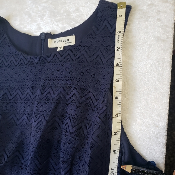 Montau LA - Navy Blue Lacy A line dress Size Large - Picture 6 of 10